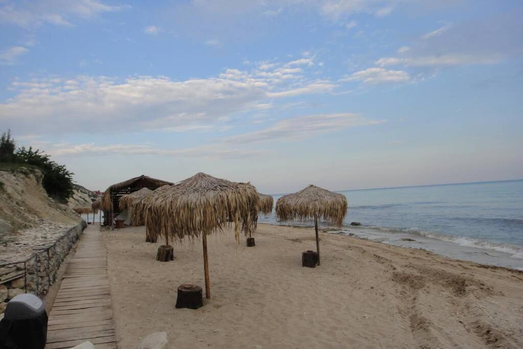 La Casa Del Mar Kaliakria - Стилен Апартамент В Калиакрия Резорт Topola Εξωτερικό φωτογραφία